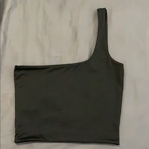 One shoulder top